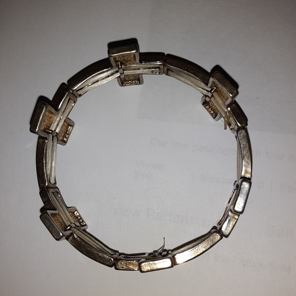 Crucifixes bracelet - Picture 2 of 2